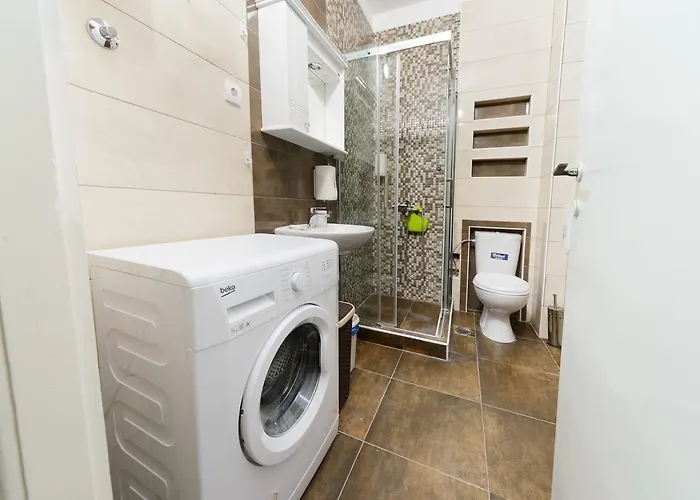 شقة Parliament بلغراد